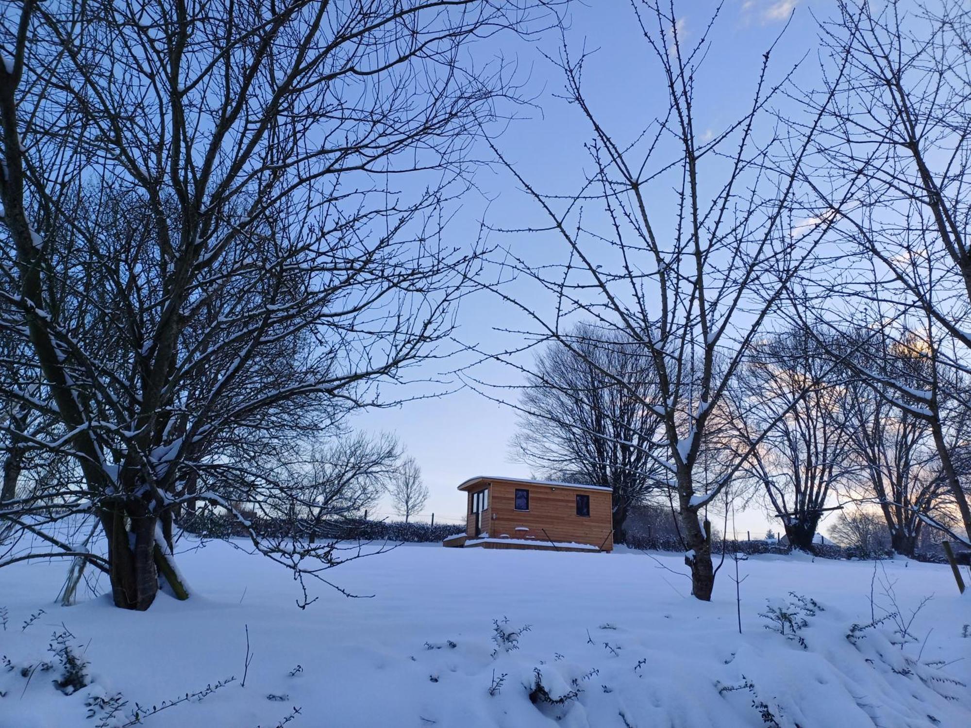 La Roulotte De Soiron Chalet *